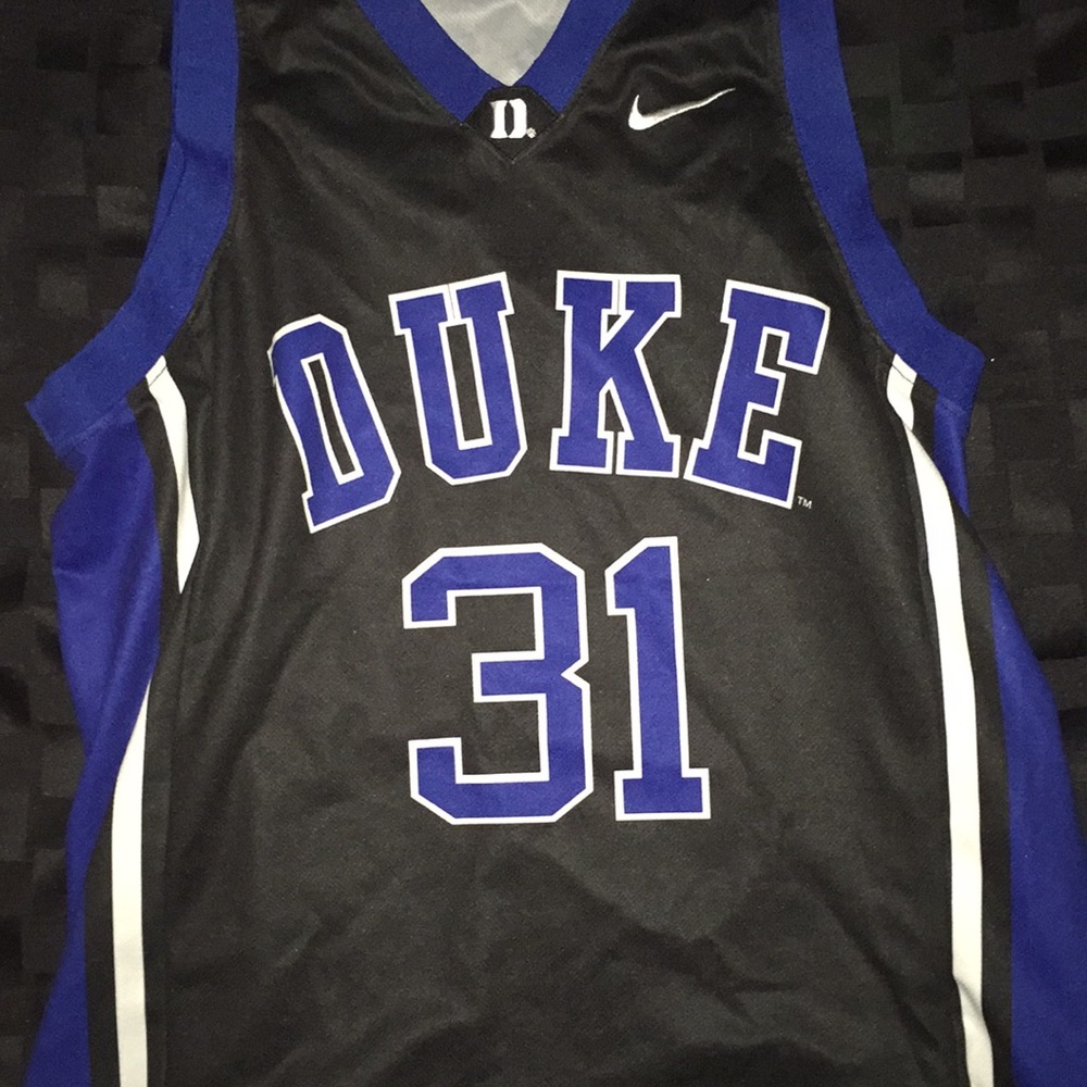 Duke jersey🎾